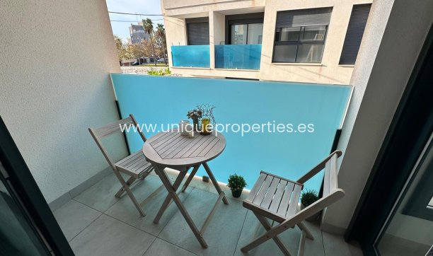 Resale - Apartment -
Torrevieja - Calas Blancas