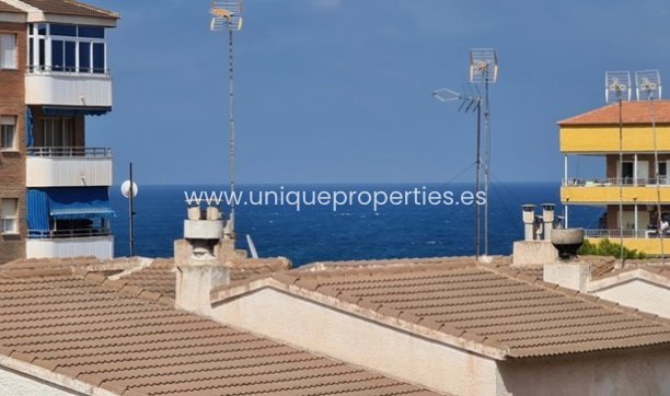 Resale - Apartment -
Orihuela Costa - Punta Prima