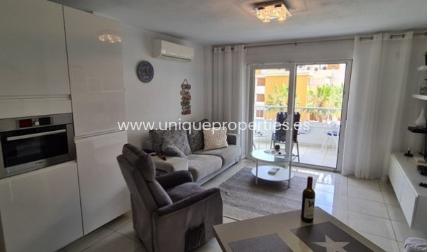 Resale - Apartment -
Orihuela Costa - Punta Prima