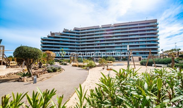 Resale - Apartment -
CARTAGENA - Mar de Cristal