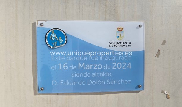 Herverkoop - Villa -
Torrevieja - El Chaparal