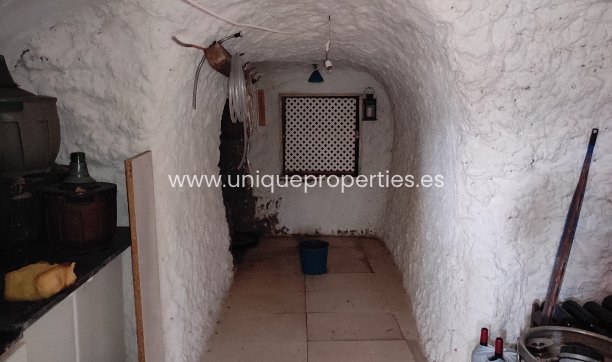 Herverkoop - Cortijo -
Lucar