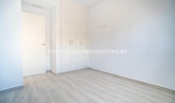 Resale - Apartment -
Orihuela Costa - Los Dolses