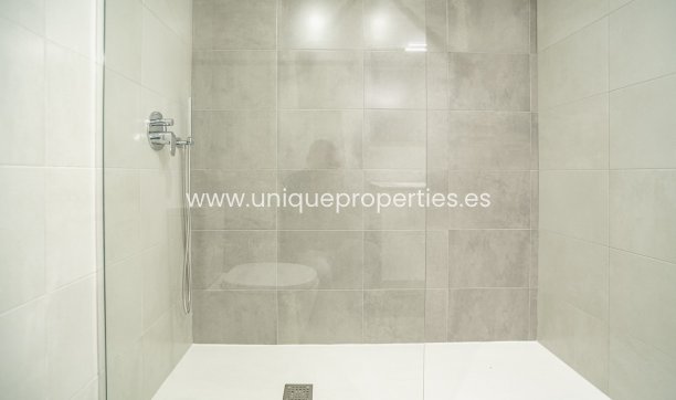 Resale - Apartment -
Orihuela Costa - Los Dolses