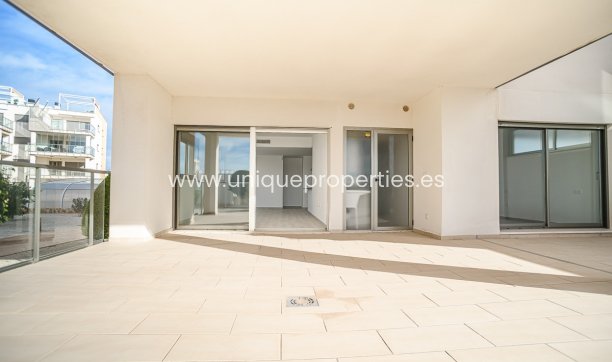 Resale - Apartment -
Orihuela Costa - Los Dolses