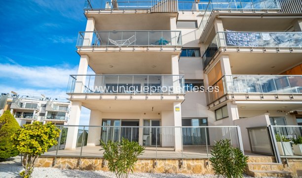 Resale - Apartment -
Orihuela Costa - Los Dolses