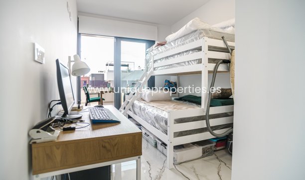 Herverkoop - Penthouse -
Orihuela Costa