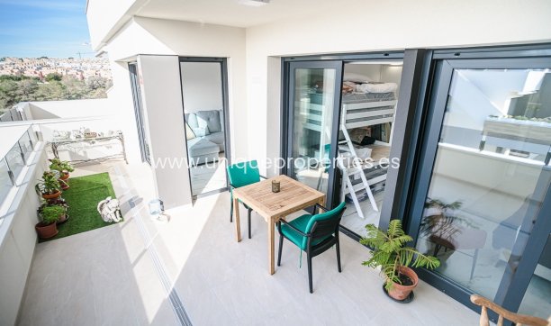Herverkoop - Penthouse -
Orihuela Costa