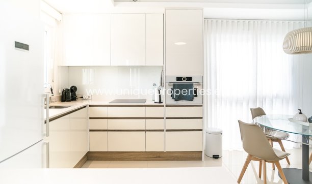 Revente - Apartment -
CIUDAD QUESADA