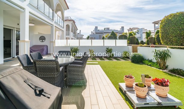 Revente - Apartment -
CIUDAD QUESADA