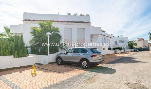 Revente - Apartment -
CIUDAD QUESADA