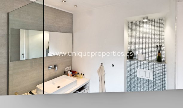 Revente - Apartment -
Palma