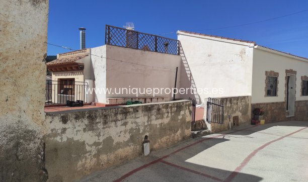 Reventa - Comercial -
Bayarque