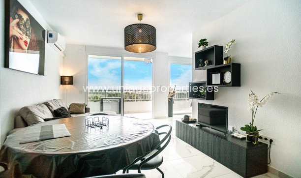 Resale - Apartment -
Torrevieja - Punta Prima