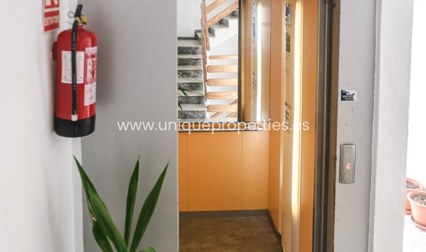 Resale - Apartment -
Torrevieja - Punta Prima