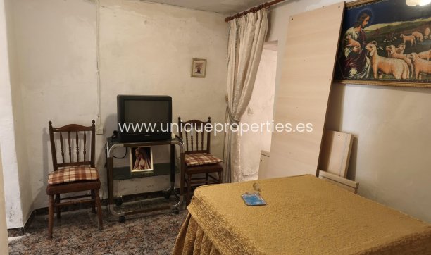 Revente - Cave House -
Caniles