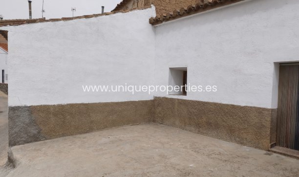 Revente - Cave House -
Caniles