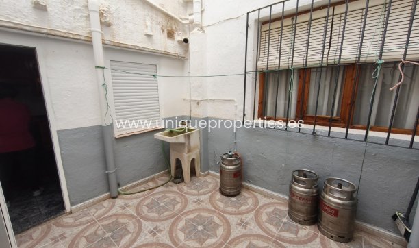 Revente - Village House -
Caniles