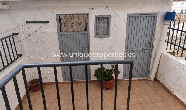 Revente - Village House -
Caniles