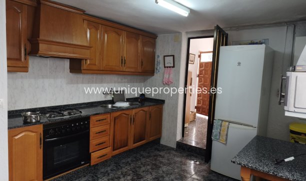 Revente - Village House -
Caniles