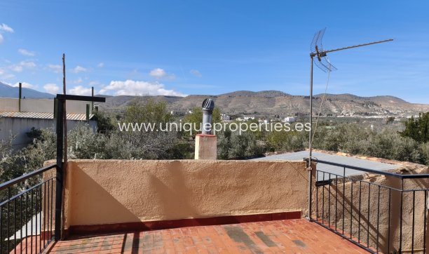 Herverkoop - Country House -
Baza