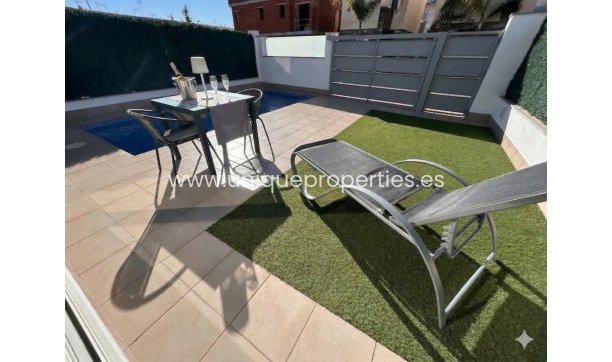 Resale - Villa -
San Pedro del Pinatar - Lo Pagan