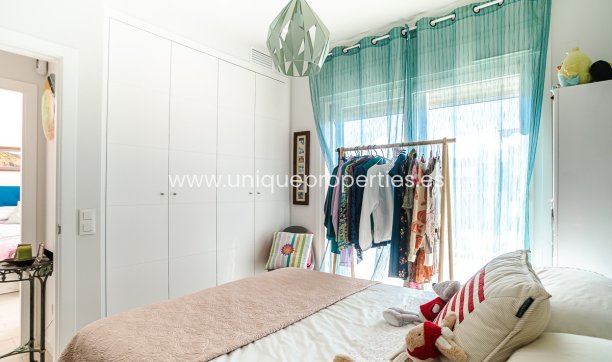 Reventa - Villa -
Pilar de la Horadada