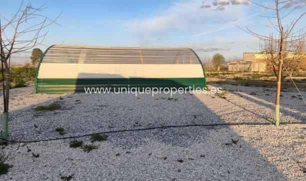 Revente - Cortijo -
Baza