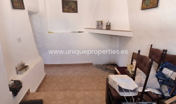 Reventa - Village House -
Somontin