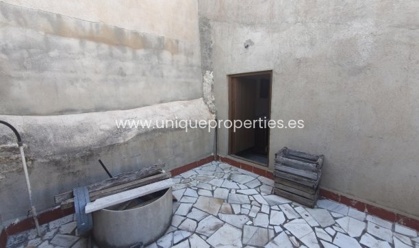 Reventa - Village House -
Somontin