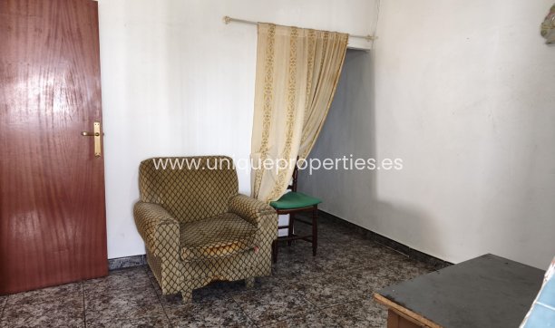 Revente - Village House -
Somontin