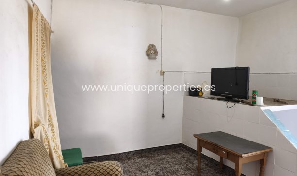 Revente - Village House -
Somontin