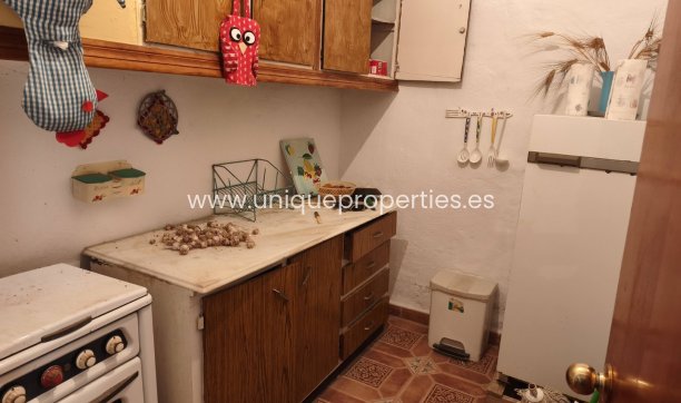 Reventa - Cortijo -
Somontin