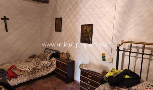 Reventa - Cortijo -
Somontin