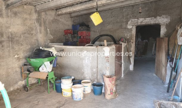 Reventa - Cortijo -
Somontin