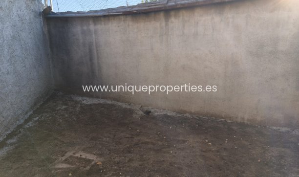 Reventa - Cortijo -
Somontin