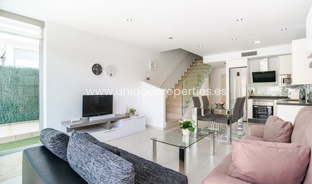 Resale - Villa -
San Pedro del Pinatar - Lo Pagan