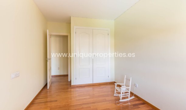 Resale - Villa -
MOLINA DEL SEGURA