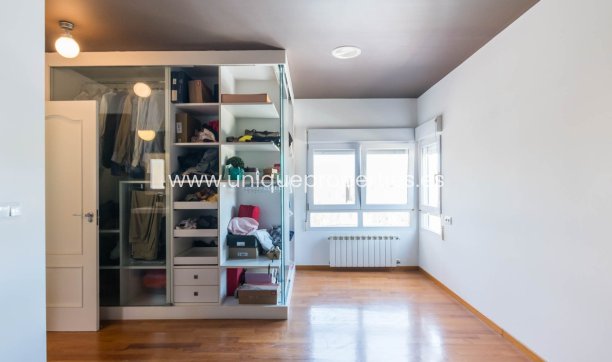 Resale - Villa -
MOLINA DEL SEGURA