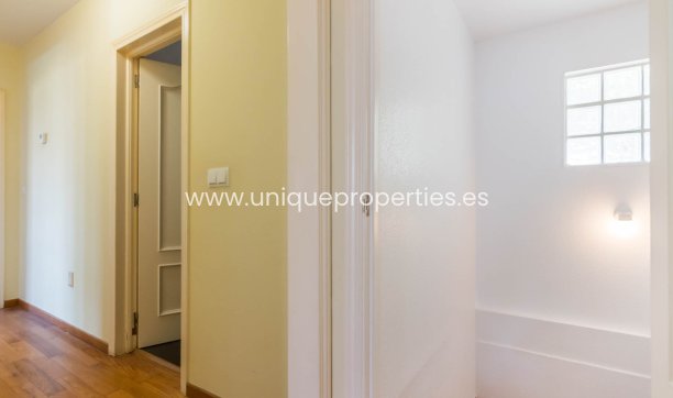 Resale - Villa -
MOLINA DEL SEGURA