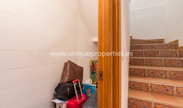 Resale - Villa -
MOLINA DEL SEGURA