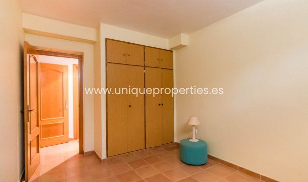 Resale - Villa -
MOLINA DEL SEGURA