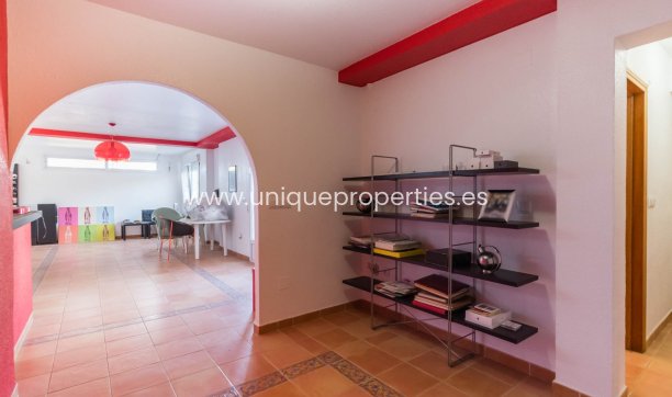Resale - Villa -
MOLINA DEL SEGURA