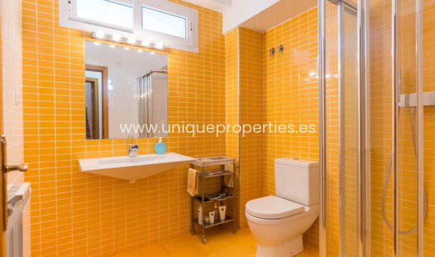 Resale - Villa -
MOLINA DEL SEGURA