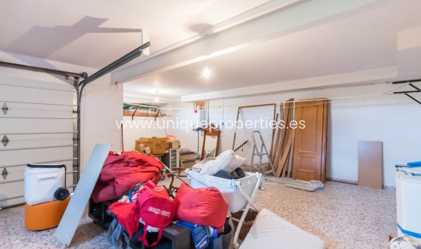 Resale - Villa -
MOLINA DEL SEGURA