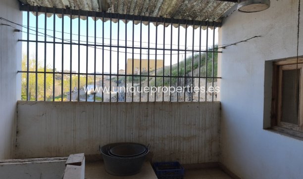 Resale - Village House -
Caniles