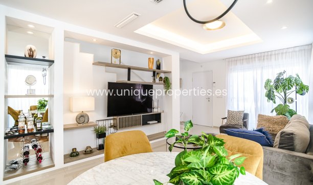 Herverkoop - Villa -
CIUDAD QUESADA