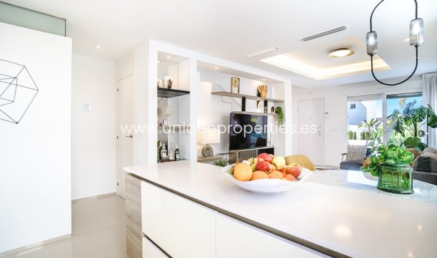 Herverkoop - Villa -
CIUDAD QUESADA