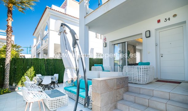 Herverkoop - Villa -
CIUDAD QUESADA