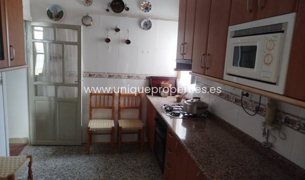 Resale - Village House -
Tijola